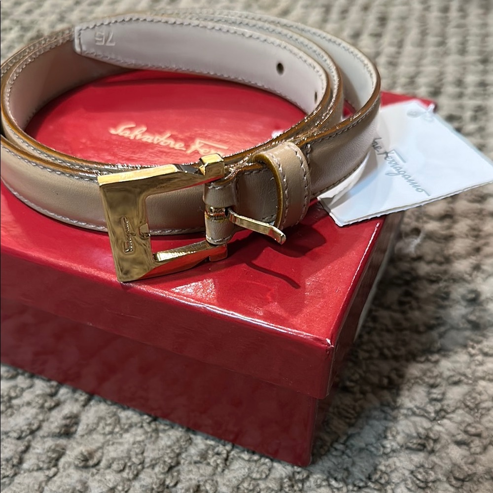 Salvatore Ferragamo Tan Leather Belt